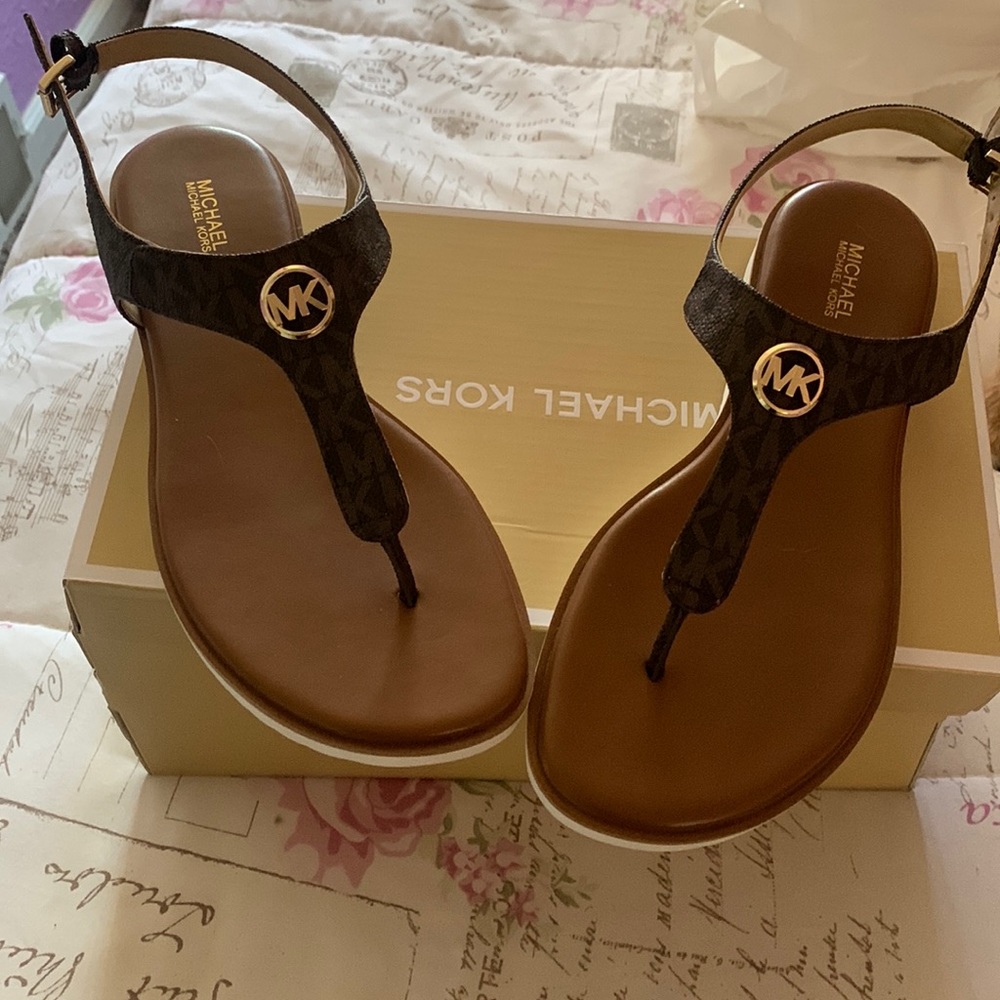 MK Judy Thong Sandles